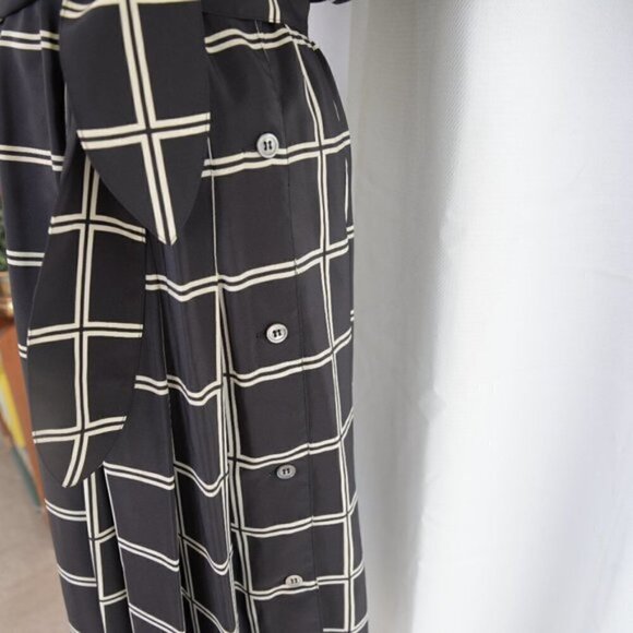 Vintage 1970s/1980s Windowpane Check Pleated Midi Wrap Dress Sz 6 - Picture 7 of 8